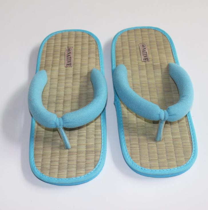 European and American version of the hotel dedicated flip flops | TNE ...